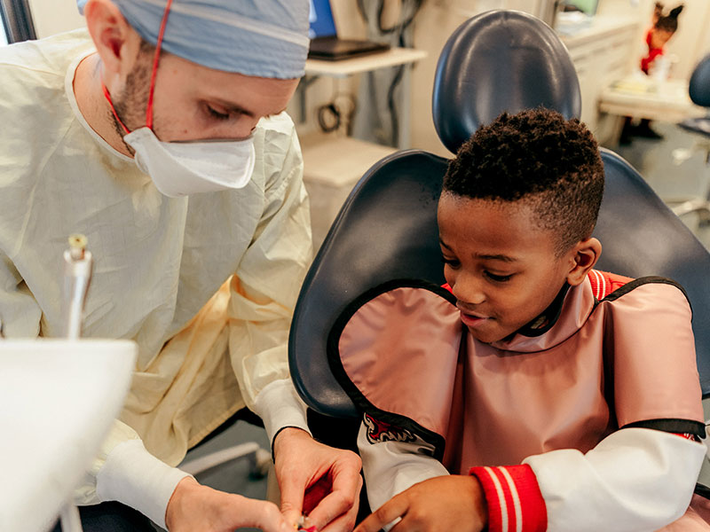 Free Dental Clinic Day